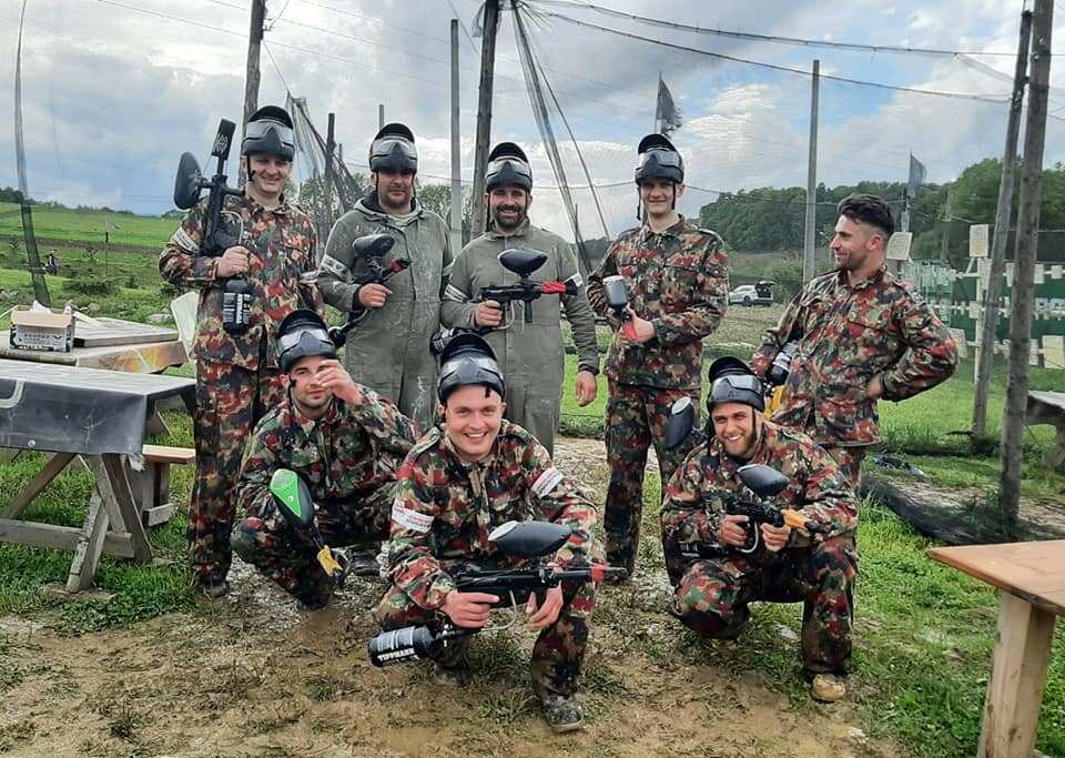 Kawalerski Paintball z ogniskiem i dojazdem