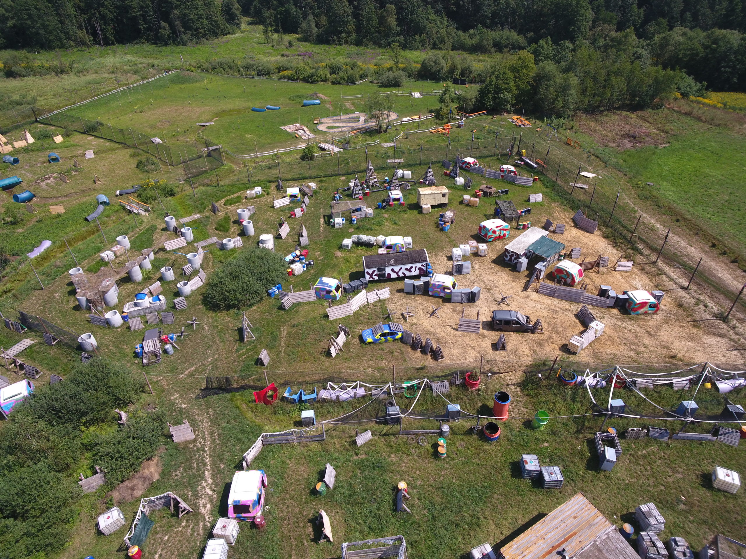 Pole paintballowe: KESSEL