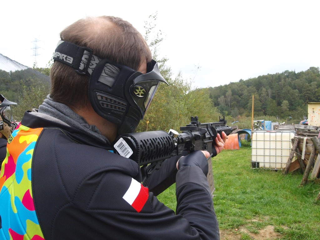 Czy strzelanie kulkami z farbą jest bezpieczne?